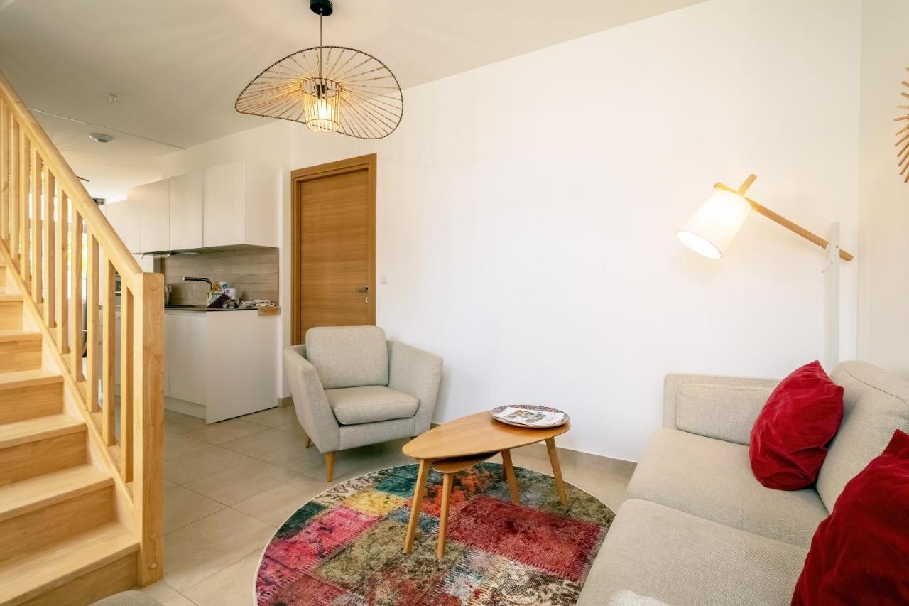 La Villa Lombardi En Champagne, Avec Piscine Privee Et Jacuzzi Les Riceys Zewnętrze zdjęcie